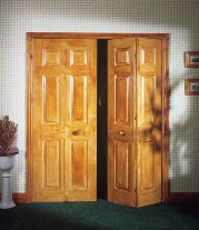 Henderson Husky Folding 25 Door Track Product Information