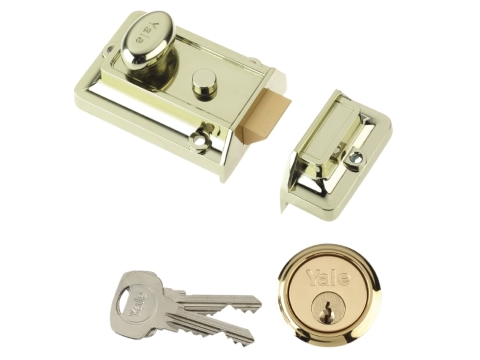 Yale Locks P77 Traditional Nightlatch Brasslux 60mm Backset Visi