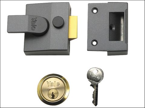 Yale Locks P84 Standard Nightlatch DMG Brass Cylinder 40mm Backset Visi