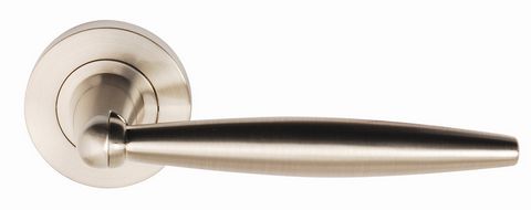 Centaur Door Handles, Designer Lever Passage Door Handles (Pair) - Dale 3660